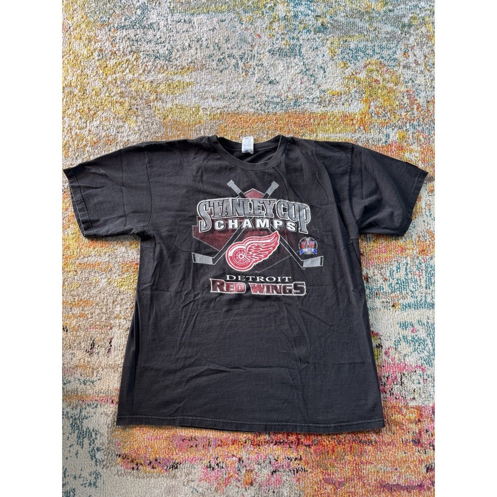 Vintage 1998 Detroit Red Wings NHL Stanley‎ Cup Champs Hockey T-Shirt XL